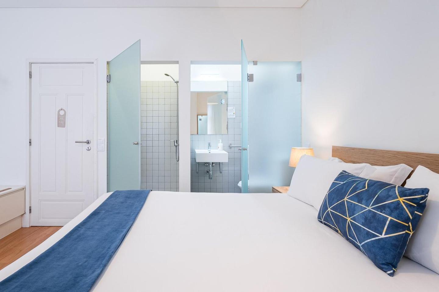 Guestready - Costa Cabral Guesthouse Порту Экстерьер фото